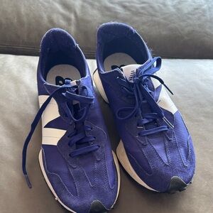 New Balance Women's Blue and White Sneakers